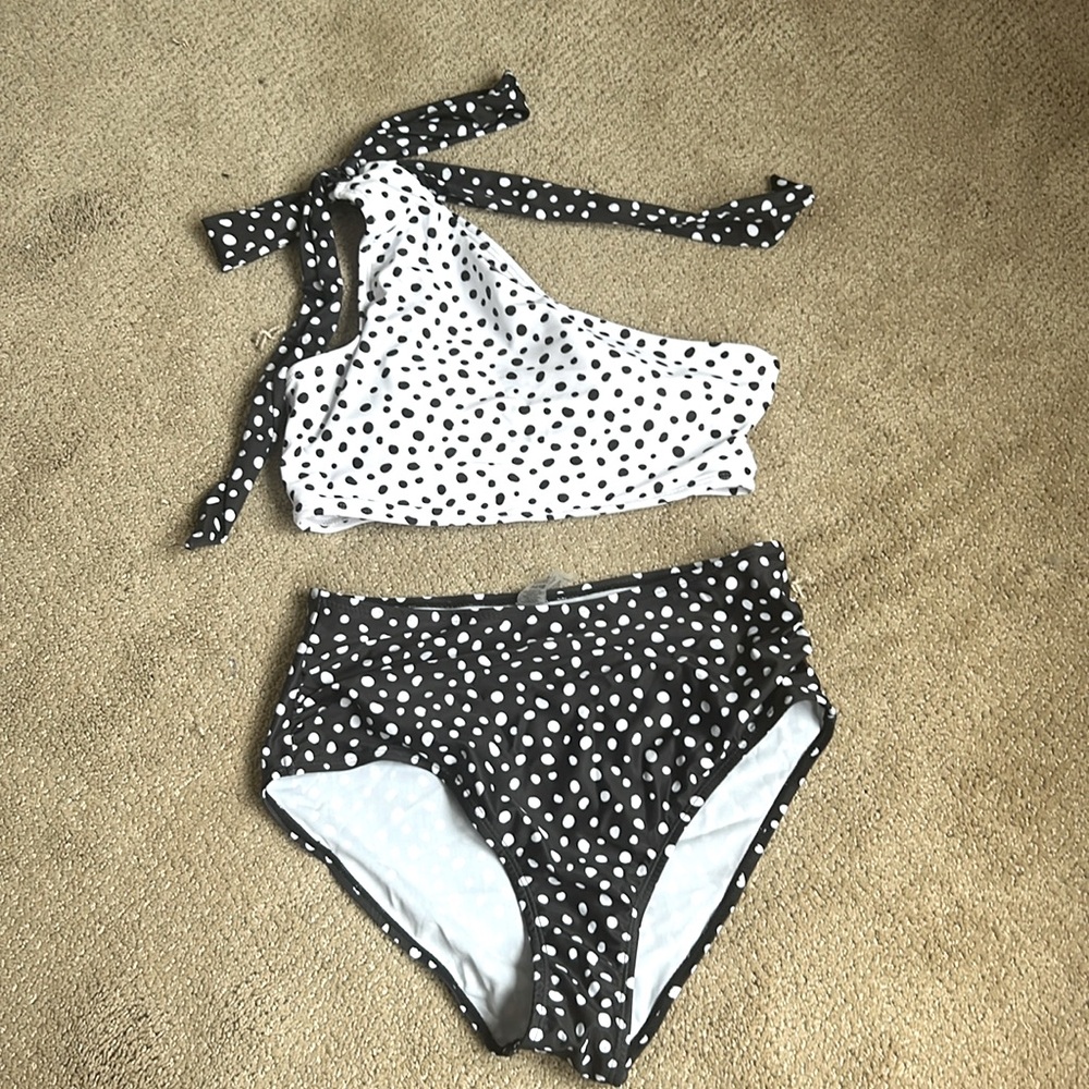Two piece Swim